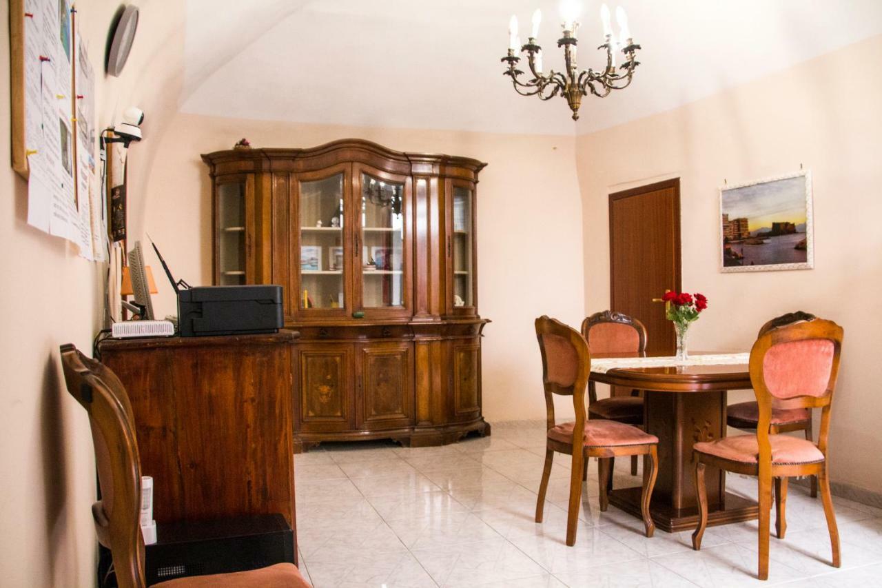 B&B Carbonara Napoli ภายนอก รูปภาพ