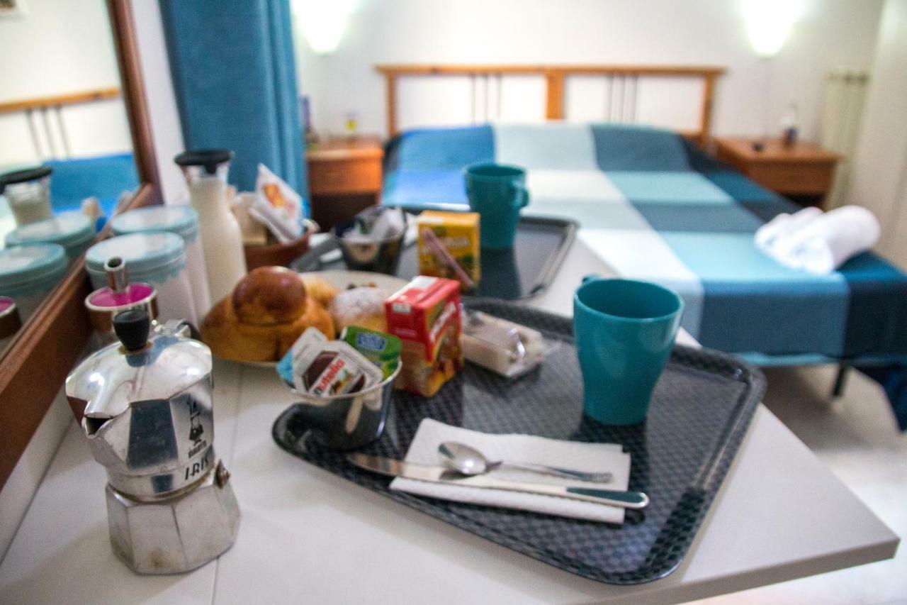 B&B Carbonara Napoli ภายนอก รูปภาพ
